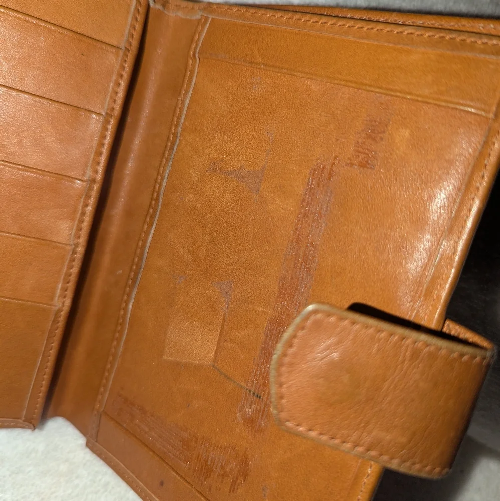 Brown Leather Designer Wallet with Vintage Pattern and Structured Design